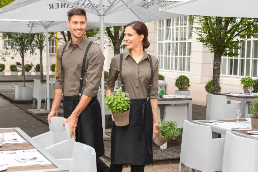 Elevate Your Outdoor Dining Experience with Lusini's Stylish Solutions