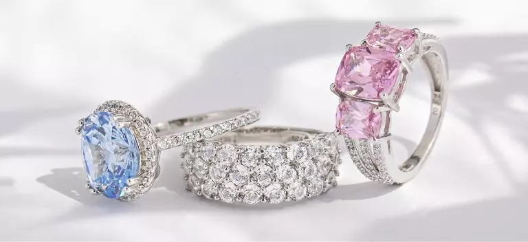 Sparkle This Valentine’s Day: Jewelry – Affordable Luxury for Your Loved Ones