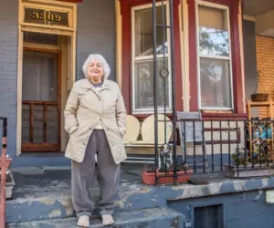 who is eligible for government home improvement grant?