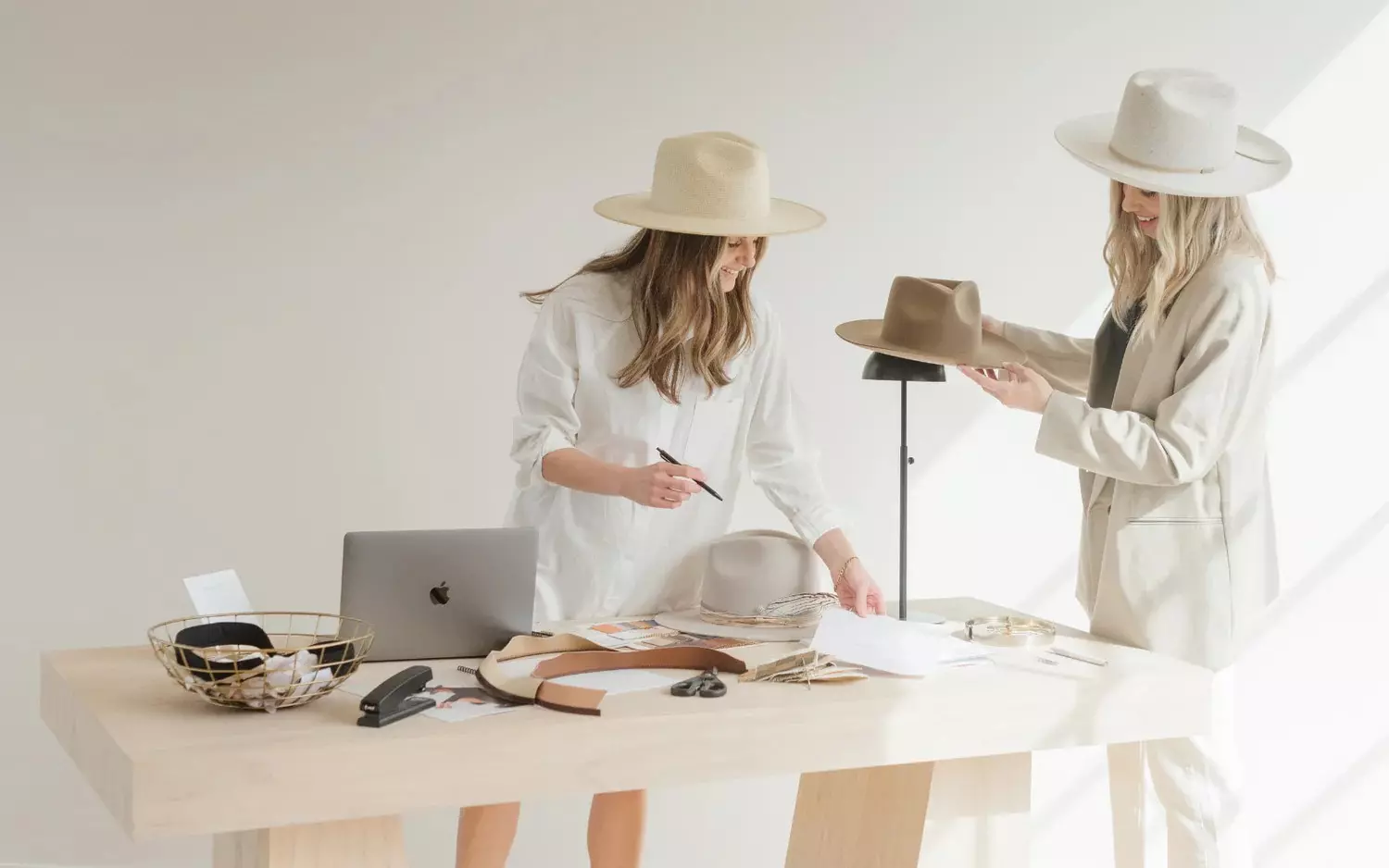 Top Hat Picks for Festival Season: Style & Function Combined
