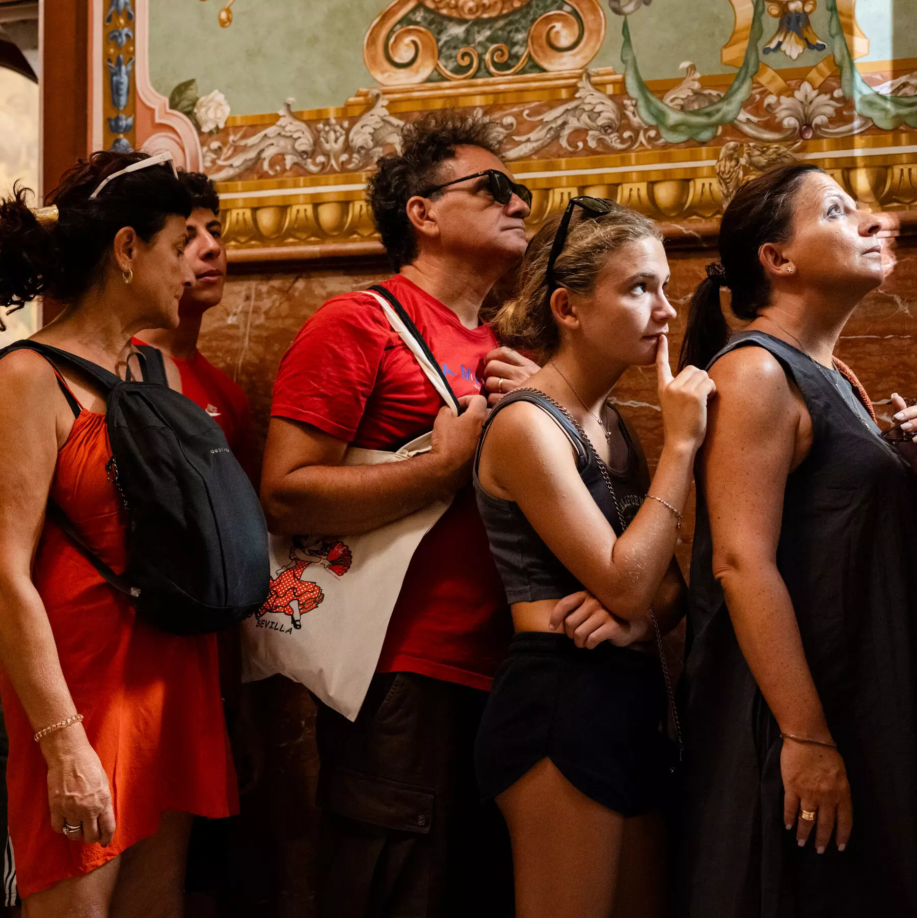 Seville's Macarena Statue: A Restoration Gone Wrong Ignites Controversy