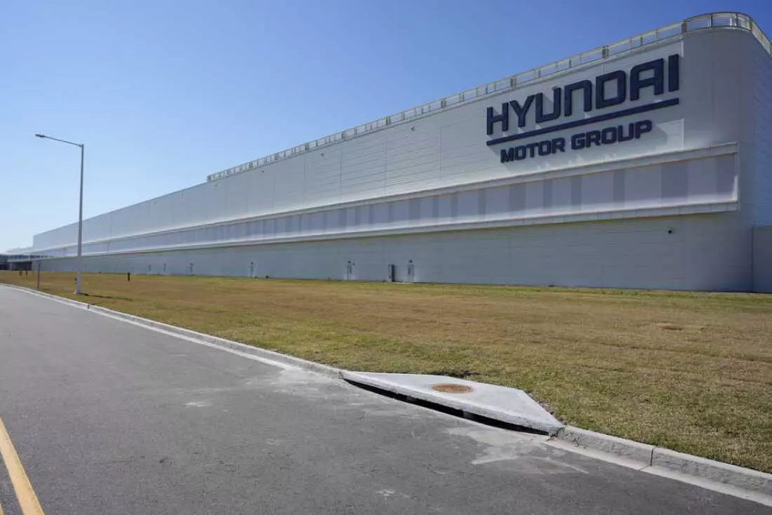 Immigration Crackdown at Georgia's Hyundai Site Leads to Mass Detentions