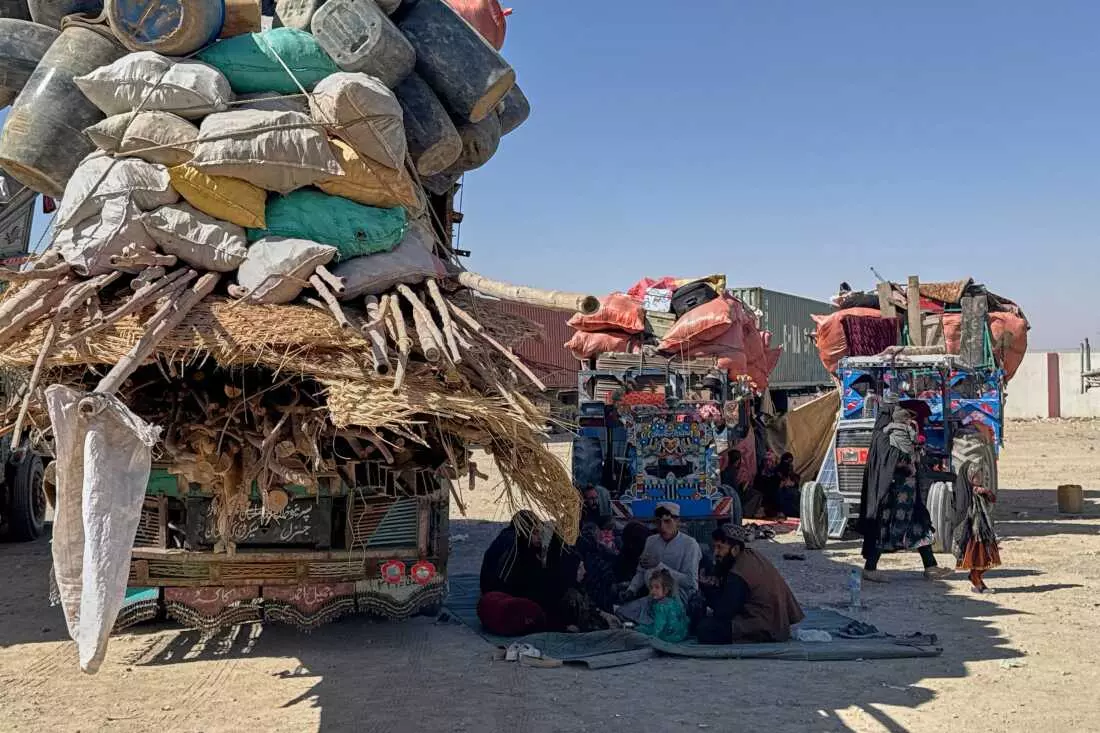 Escalating Border Tensions: Afghanistan Claims Significant Casualties in Clashes with Pakistan