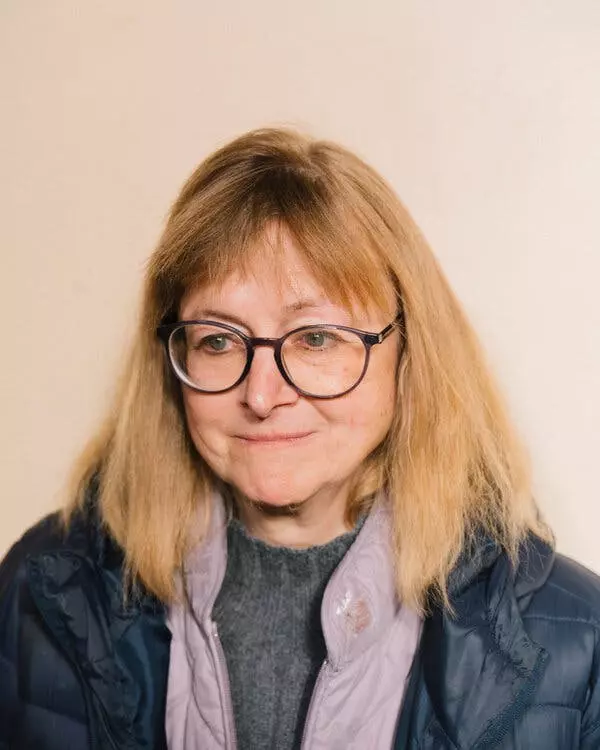 Helen DeWitt's Long Road to "Your Name Here": A Story of Literary Ambition and Personal Struggle