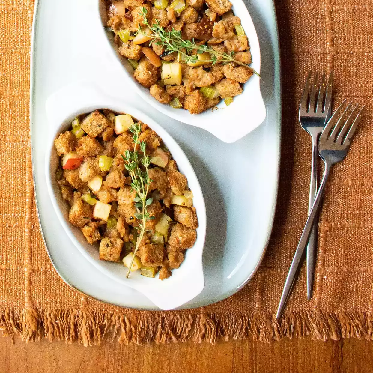 Thanksgiving Feasts for Two: Delicious Dishes for Intimate Celebrations