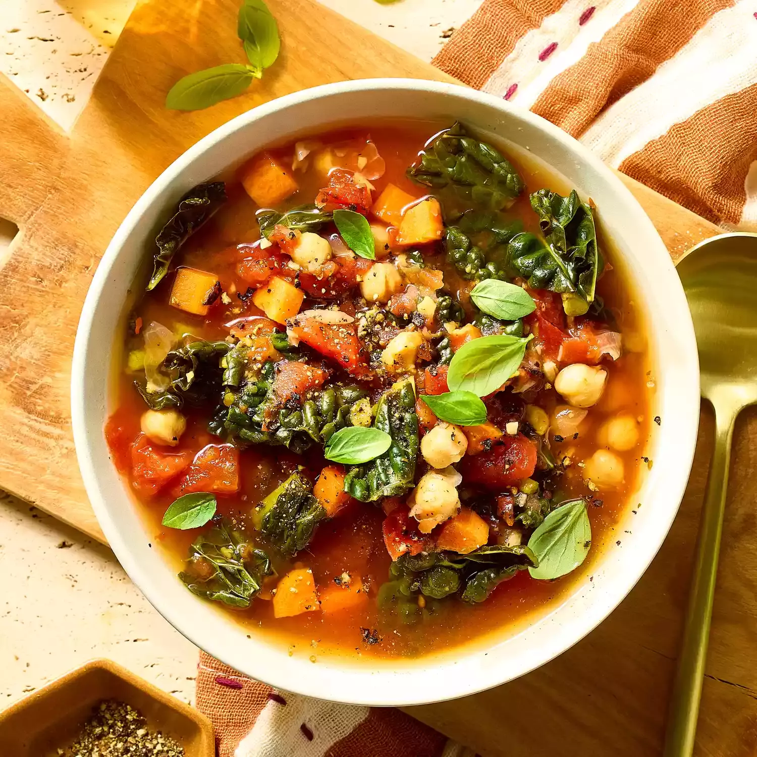 Delicious Slow-Cooker Anti-Inflammatory Dinners
