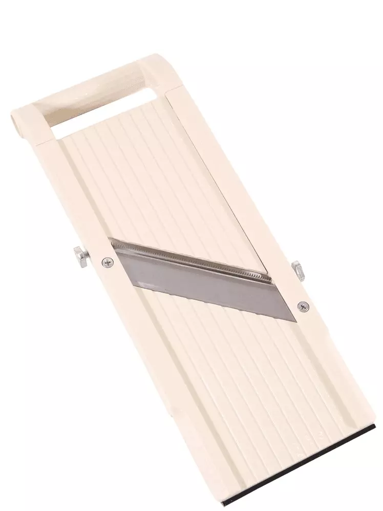Mastering the Mandoline: A Guide to Precision Slicing