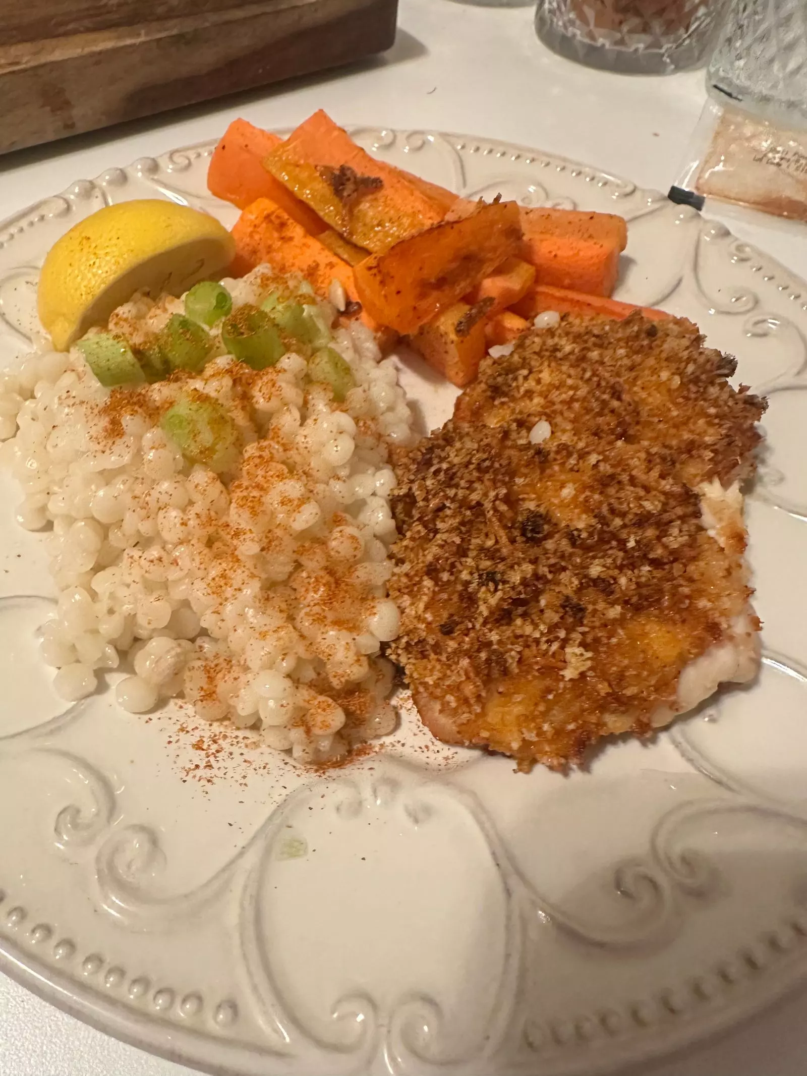 A Week with HelloFresh: Culinary Discoveries and Daily Delights