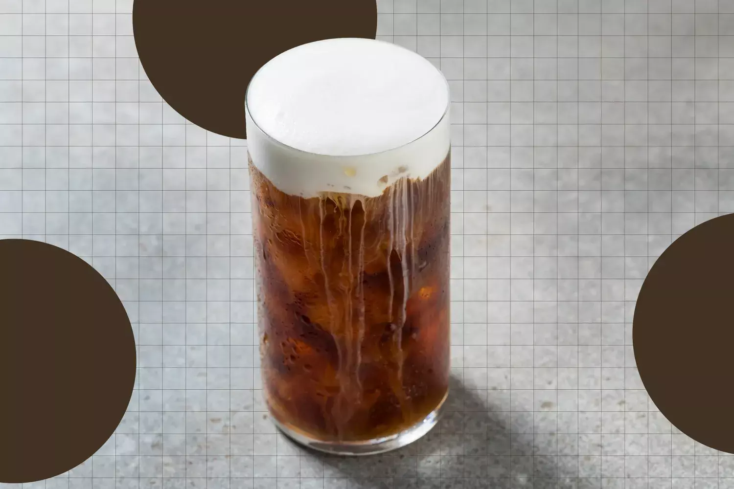 Disneyland's Popular Cold Brew Black Caf: A Homemade Recreation