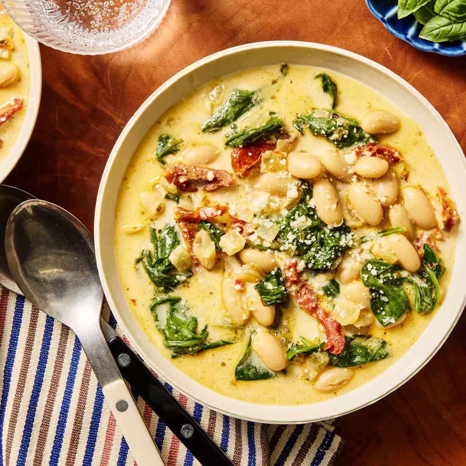 Top 20 Vegetarian Soup Recipes: Delicious and Nutritious Bowls