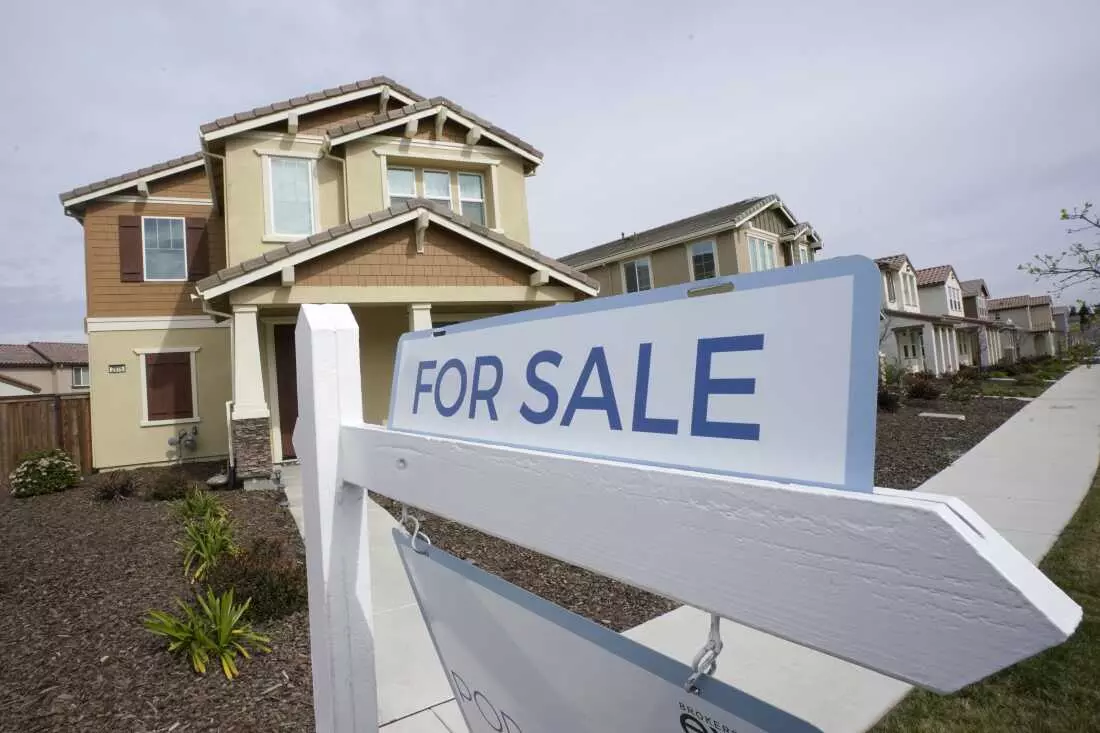Exploring Assumable Mortgages: A Path to Lower Interest Rates in a Challenging Housing Market