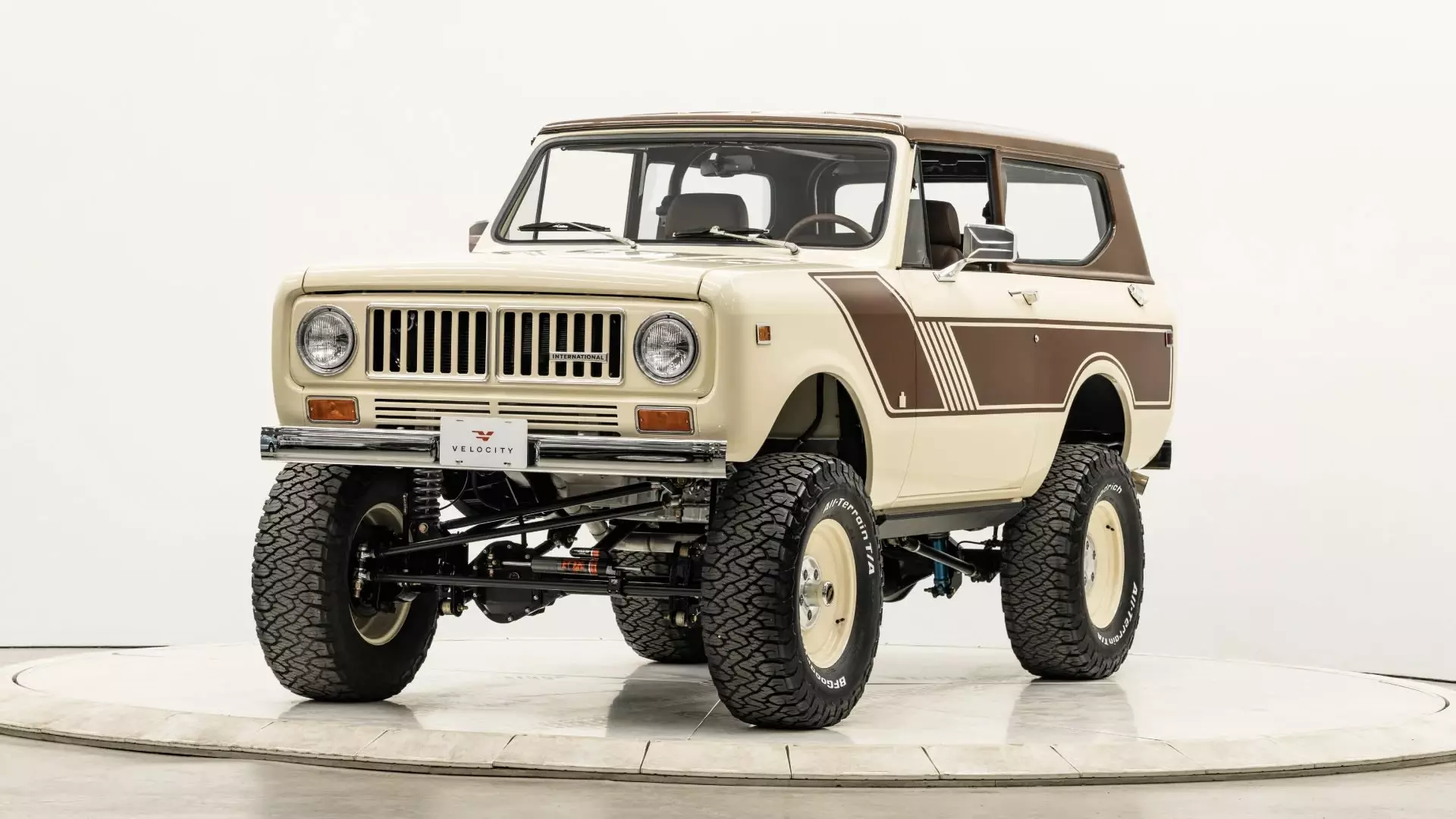 Classic International Scout Reimagined with Potent Corvette V8 Engine