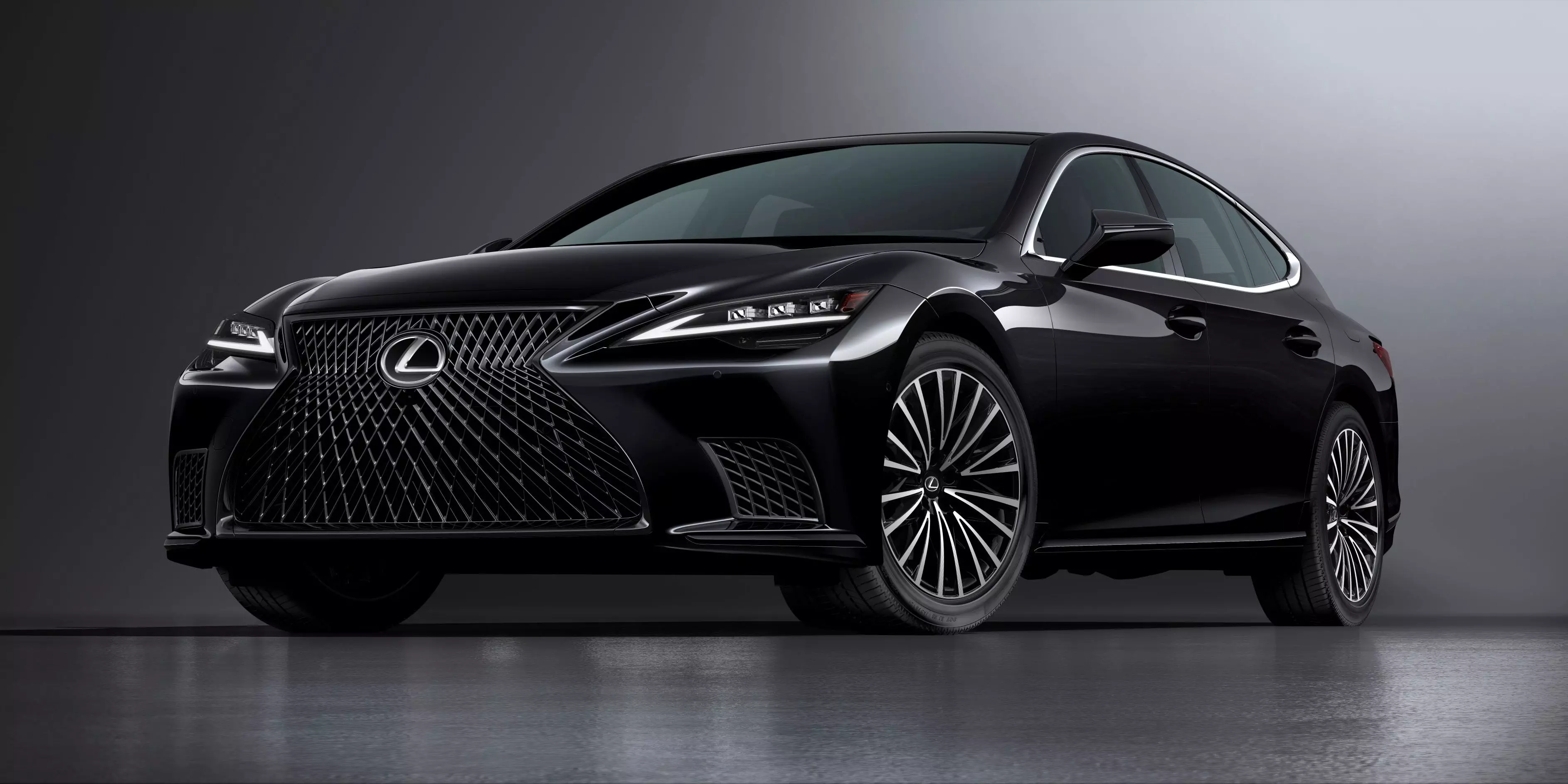 Lexus LS Heritage Edition: A Grand Farewell to a Flagship
