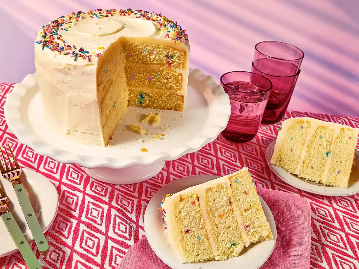 The Art of Crafting the Perfect Homemade Funfetti Cake