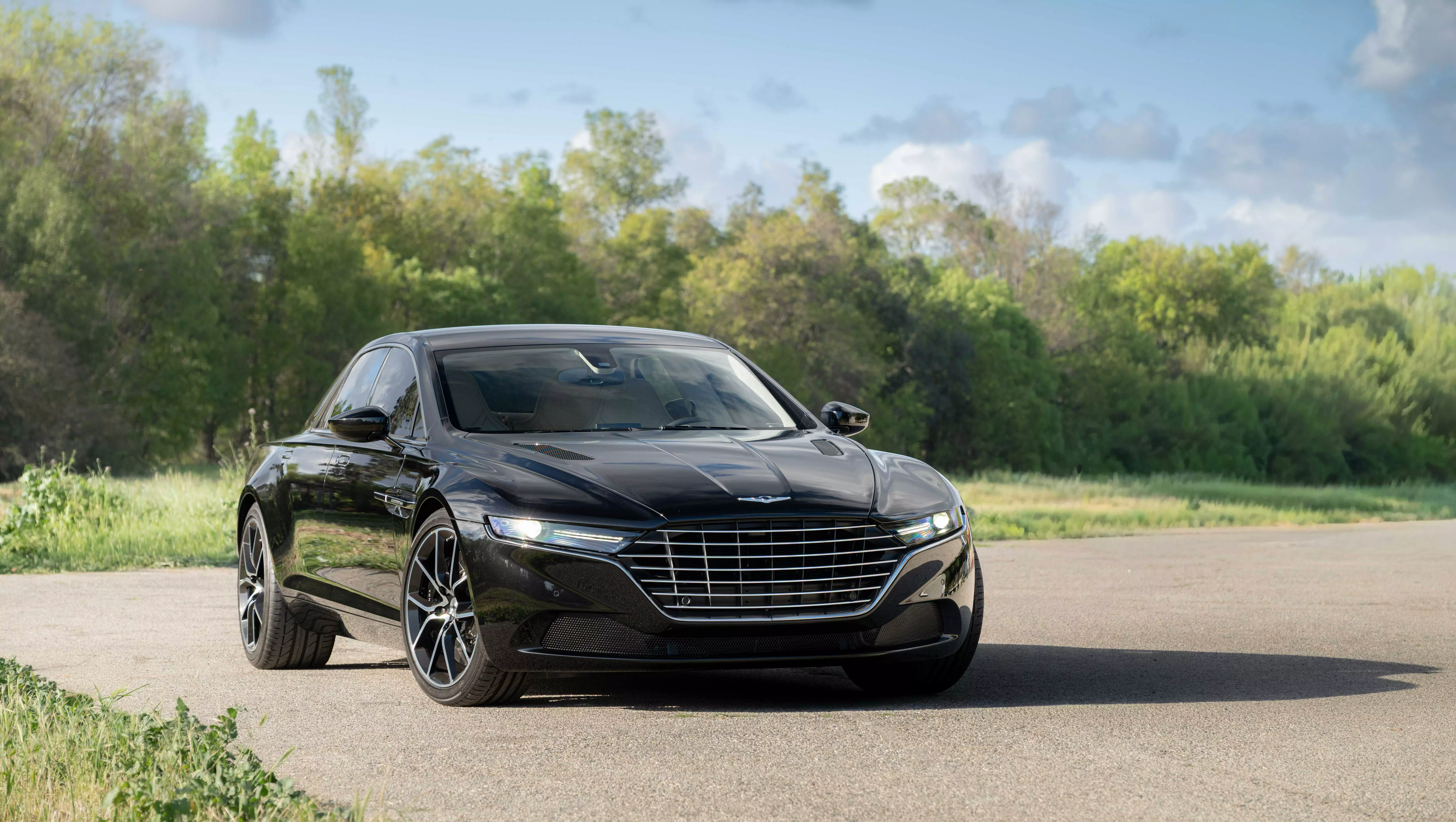 Rare Aston Martin Lagonda Taraf Heads to Auction