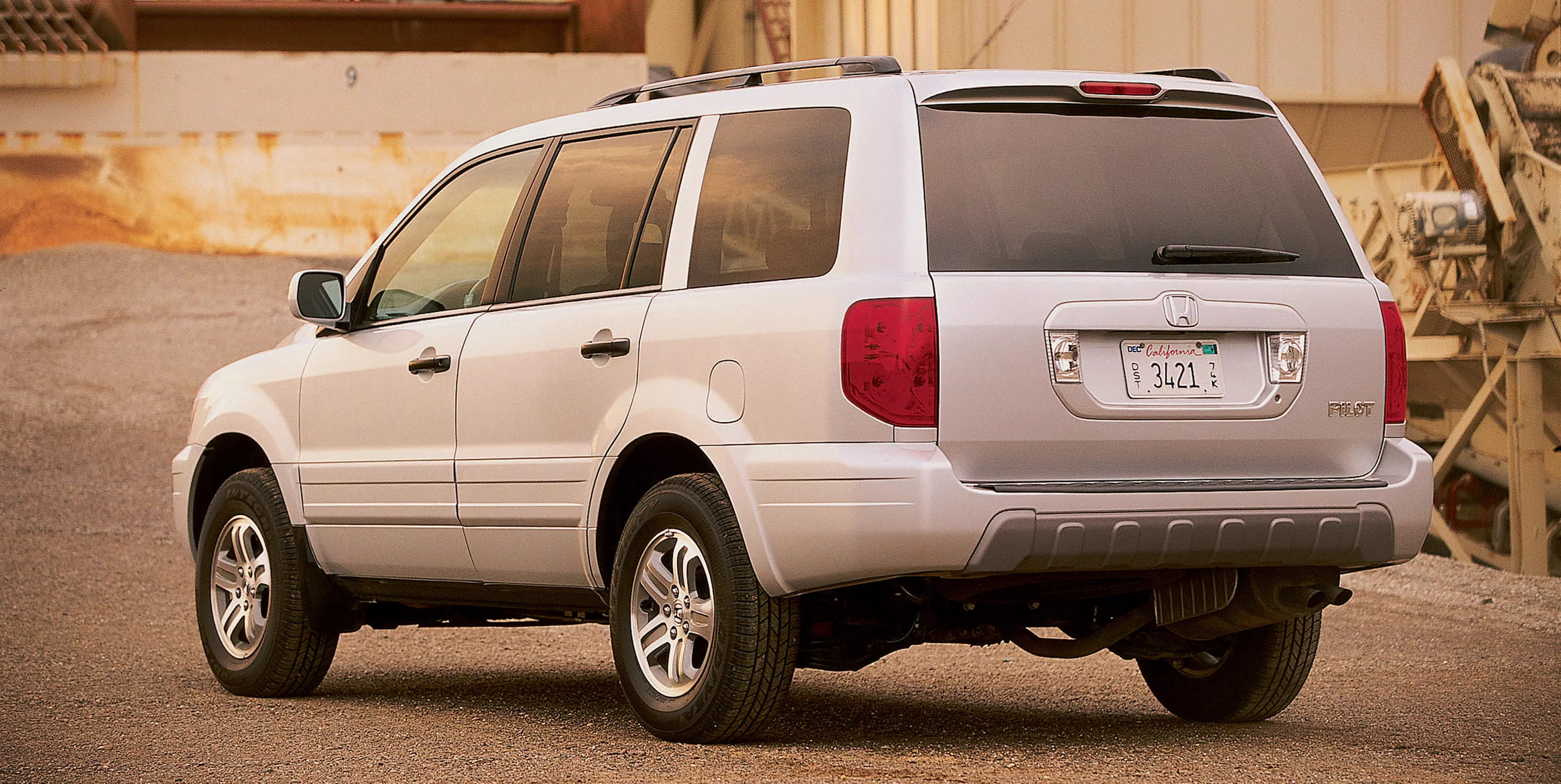 A Closer Look at the 2003 Honda Pilot EX