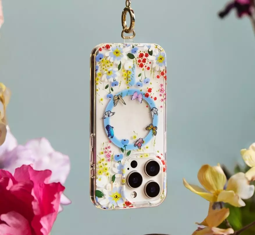 Gear Up Your Devices in Style with Mobilcovers