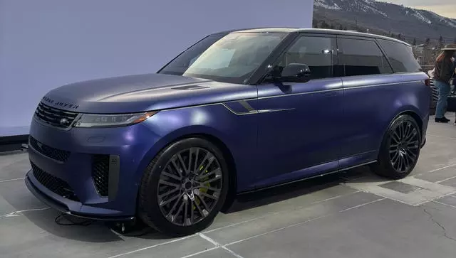 Range Rover Sport SV Winter Dusk: A Limited-Edition Masterpiece