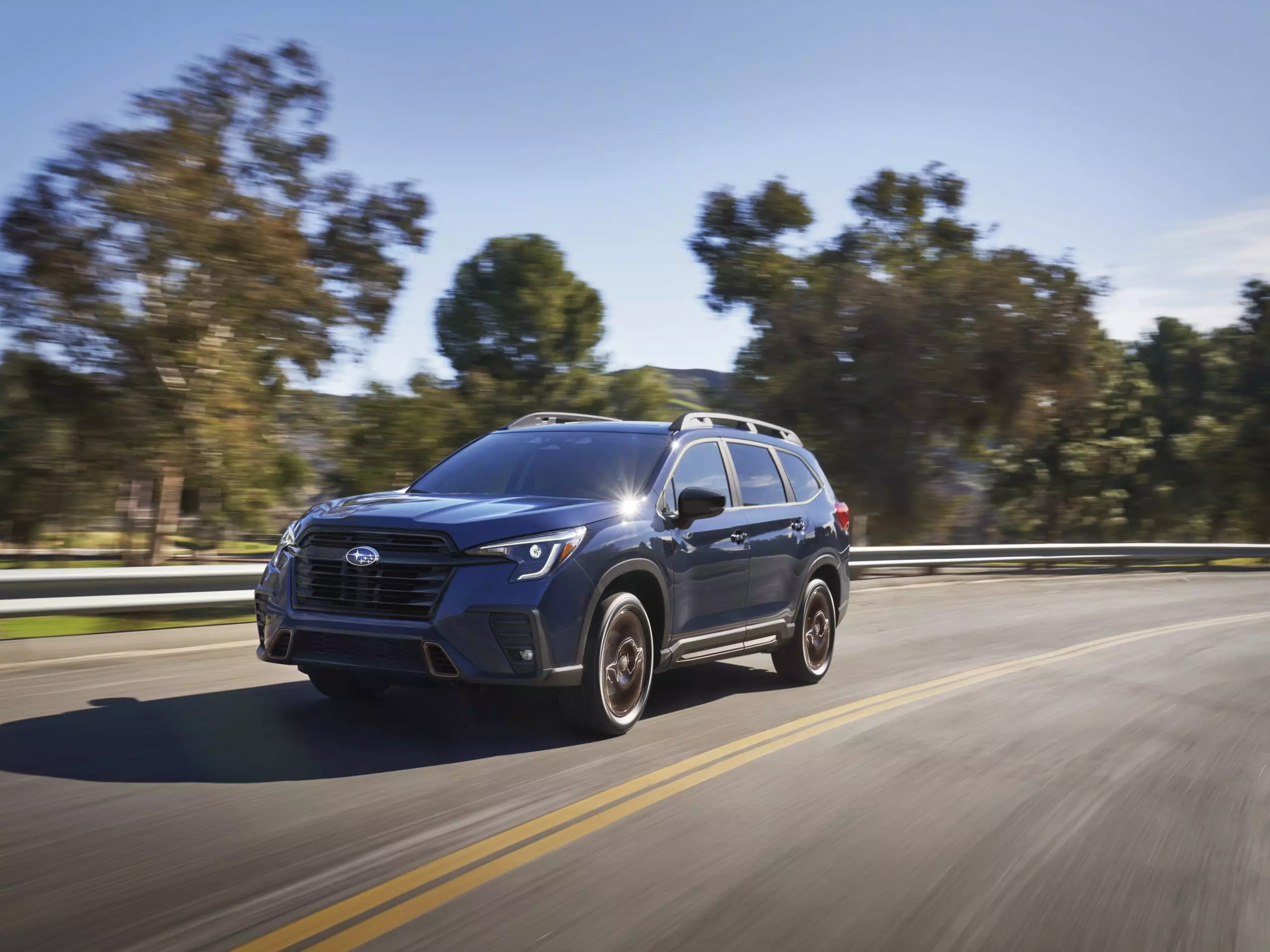 Subaru Ascent: An Affordable AWD Midsize Crossover Lease Option for March