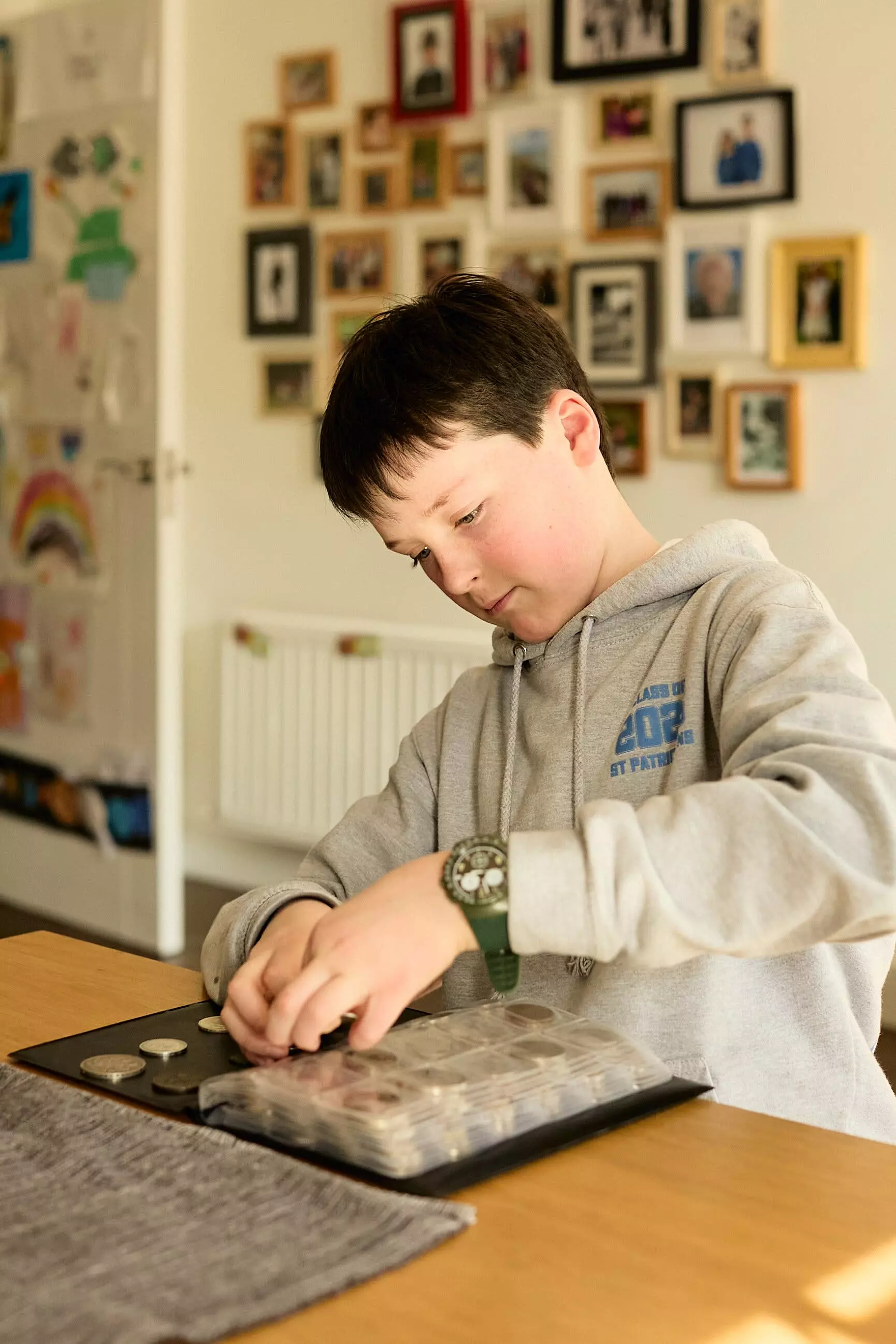 Irish Village Embarks on Digital Detox for Children