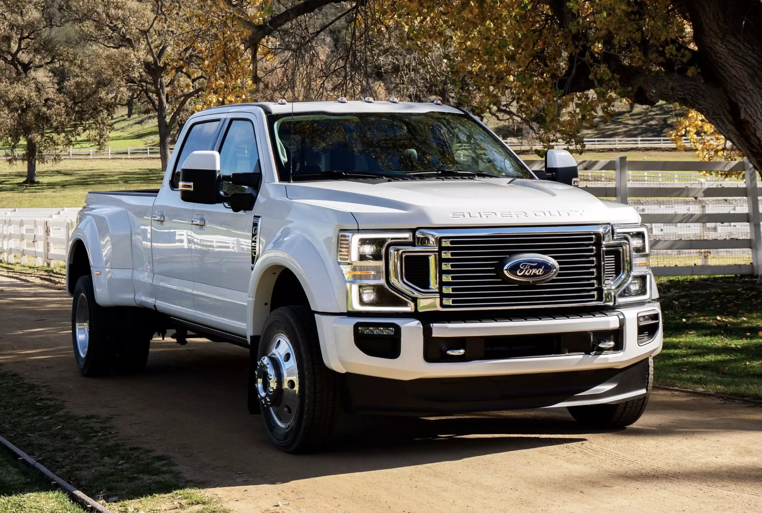 Ford Recalls Thousands of Super Duty Pickups For Failing Fuel Pumps Again