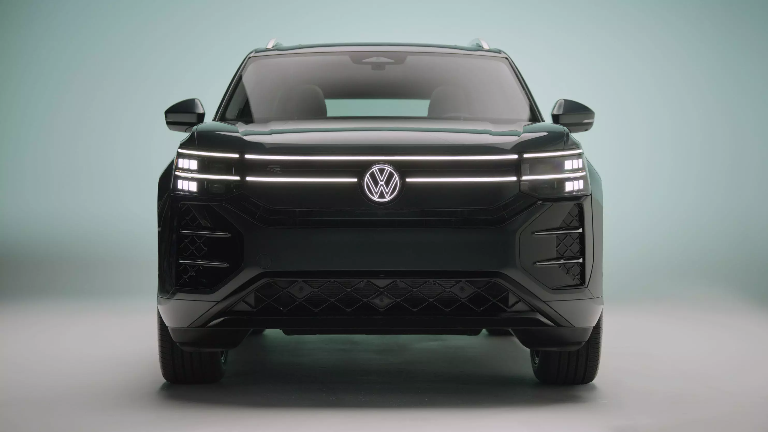 Volkswagen Unveils Revamped 2027 Atlas SUV