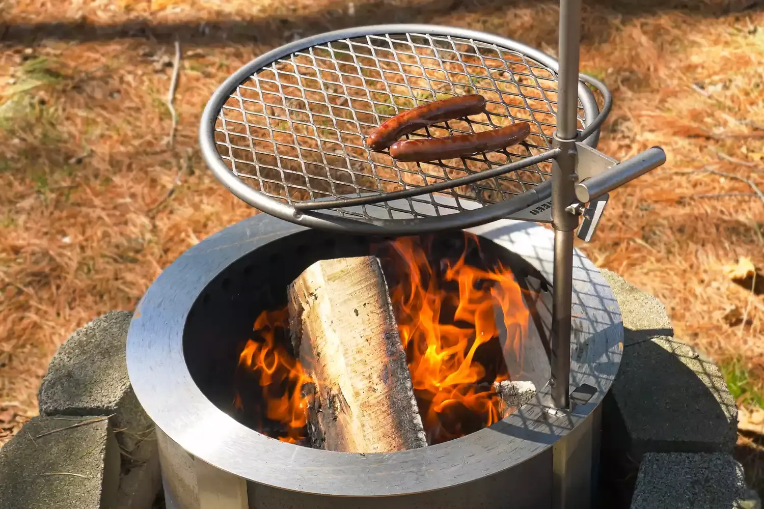 The Ultimate Guide to Outdoor Fire Pits: Finding the Best for Your Backyard Gatherings
