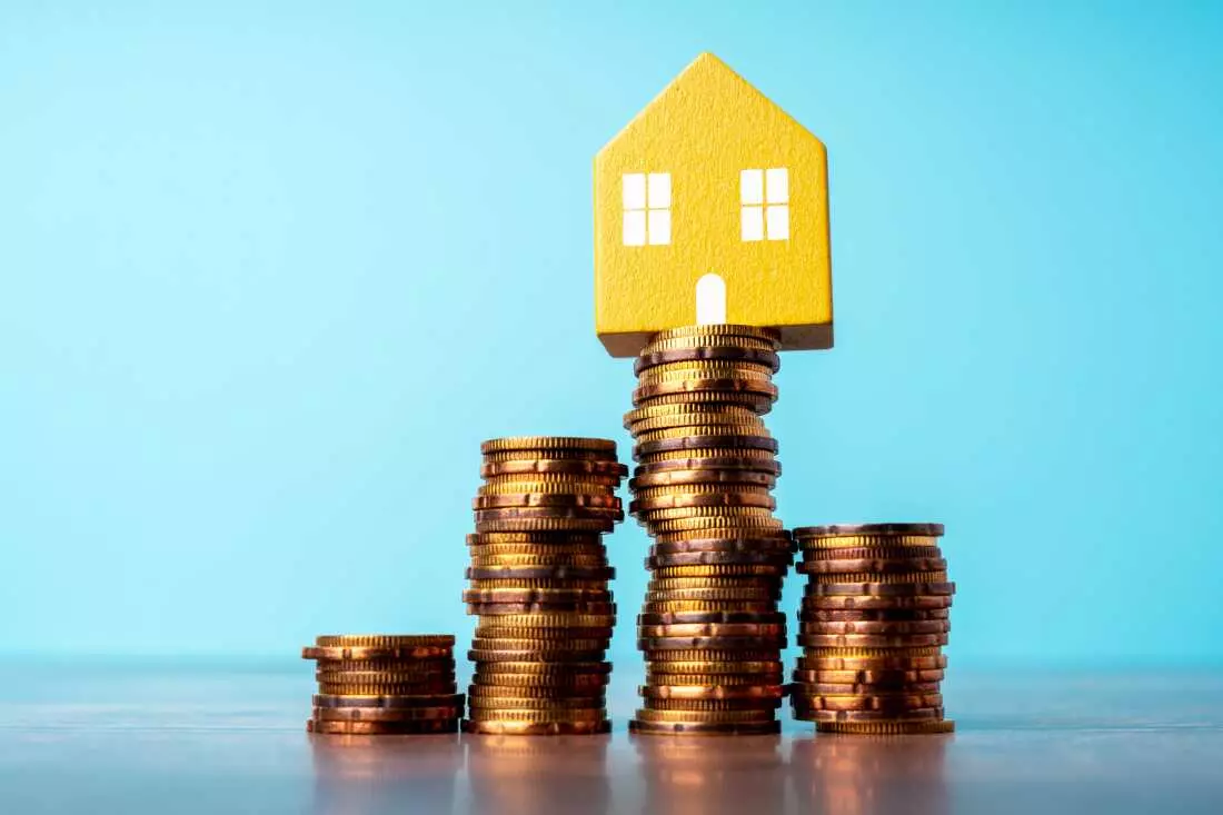 Senior Citizens Facing Housing Challenges: A New Normal of Shared Living