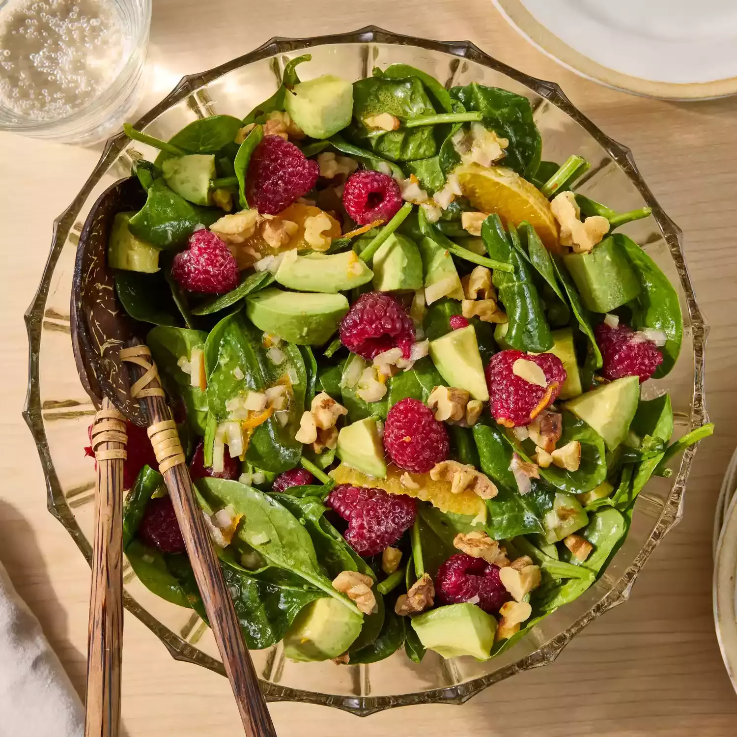 19 Refreshing Spinach Salad Recipes Perfect for Springtime