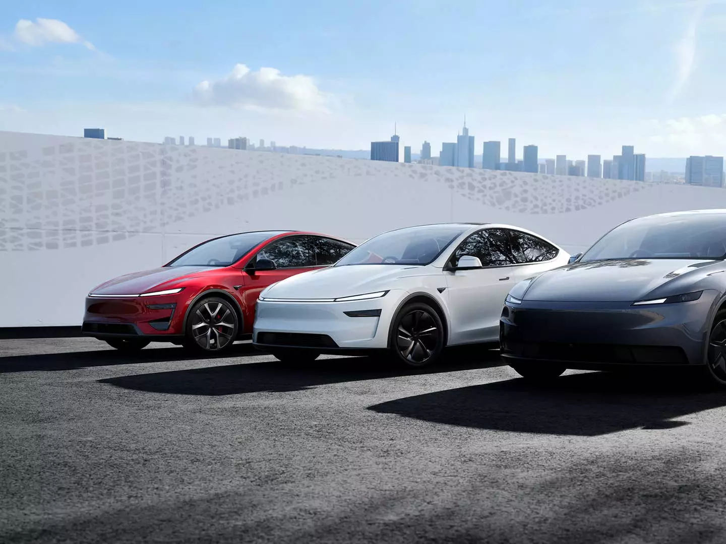 Federal Regulators Conclude Tesla Smart Summon Inquiry Amidst Software Enhancements