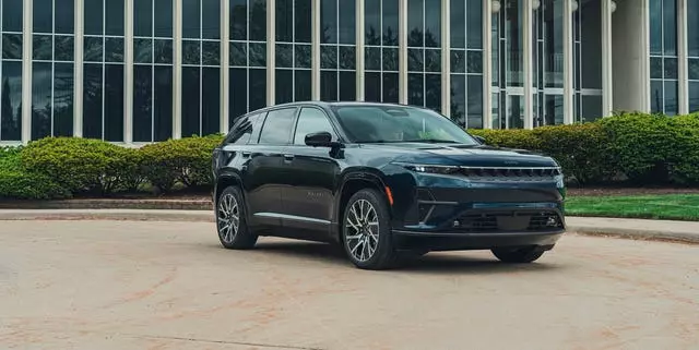 Jeep Wagoneer S Electric SUV Faces Temporary Halt in Production, Set for 2027 Return with NACS Compatibility