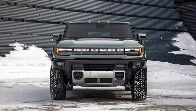 GM Halts Next-Gen Electric Truck Development Amid Shifting Market
