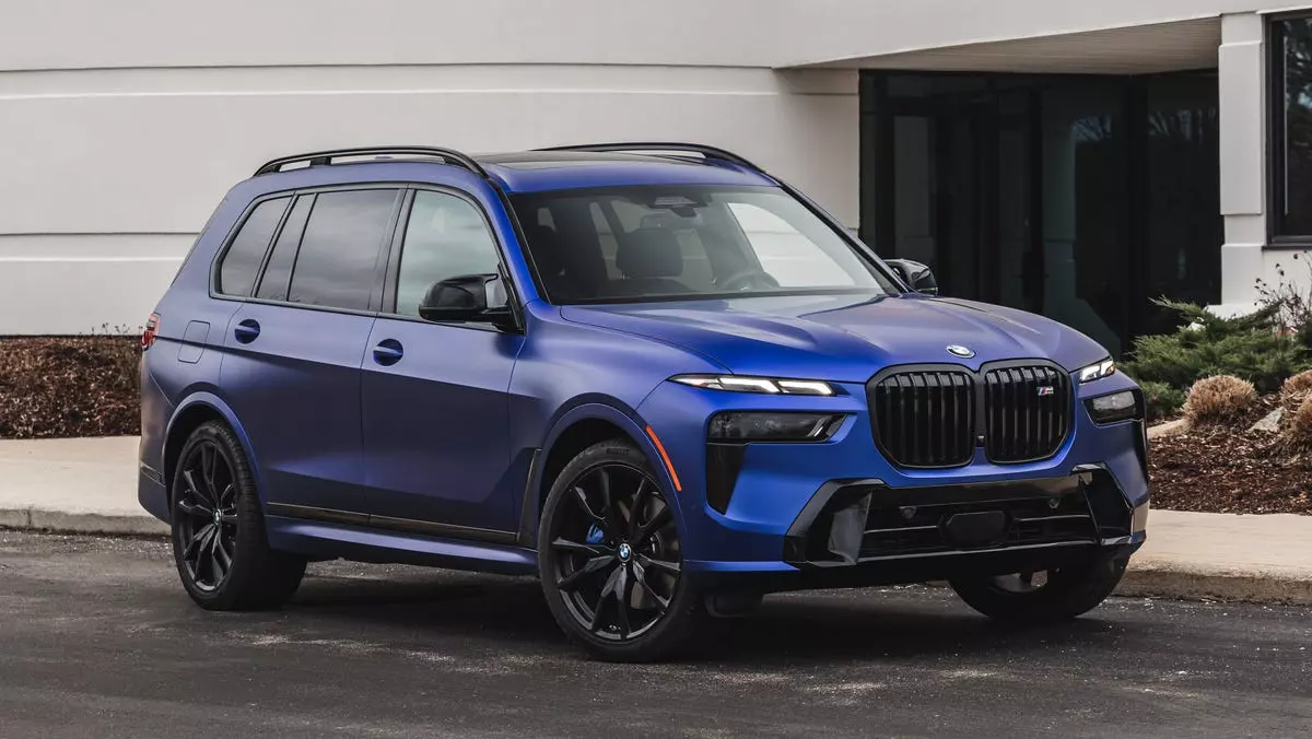 2027 BMW X7 Review: Performance, Comfort, and Technology