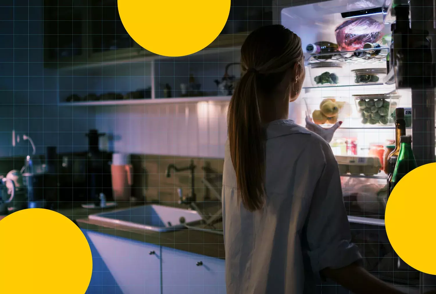 Late-Night Snacking and Blood Sugar Levels: What You Need to Know