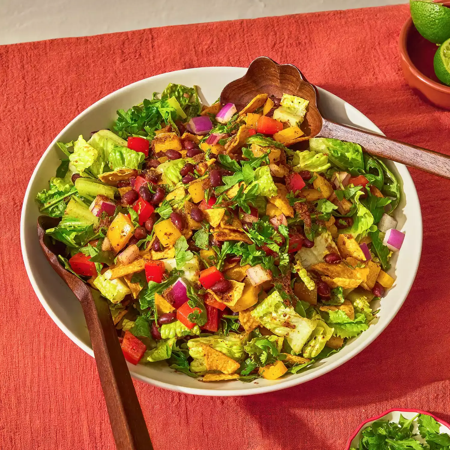 Zesty Black Bean Fajita Salad: A Quick & Healthy Meal