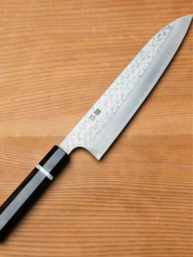 Mastering the Blade: A Comprehensive Guide to Japanese Chef's Knives