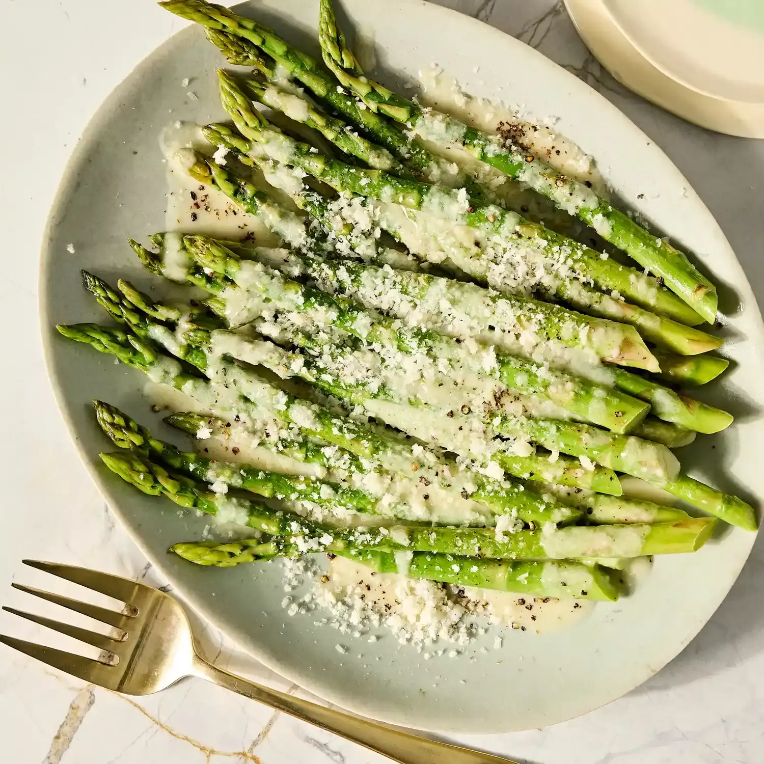 Cacio e Pepe Asparagus: A Flavorful and Healthy Side Dish