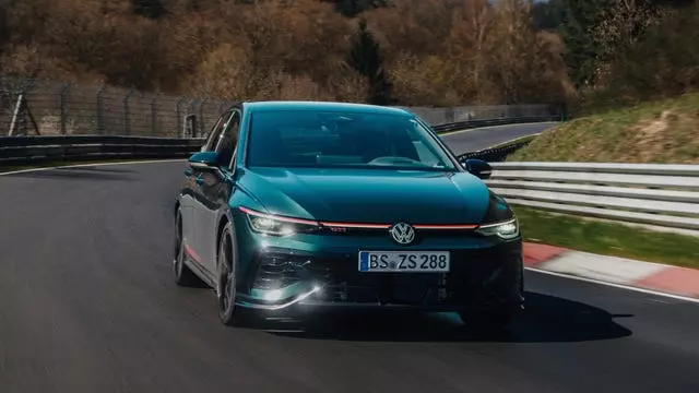 Volkswagen Golf GTI Edition 50 Sets New Nürburgring Record