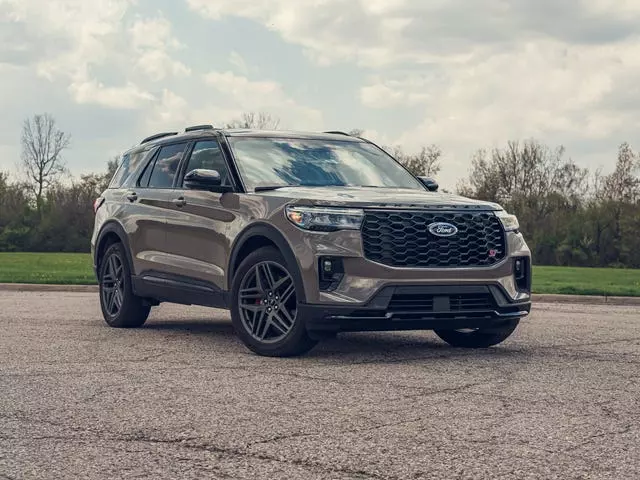 Unleashing the 2026 Ford Explorer ST: A Performance-Oriented Mid-Size SUV