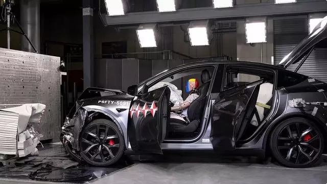 Tesla's Advanced 'Vision' System Enhances Pre-Collision Safety
