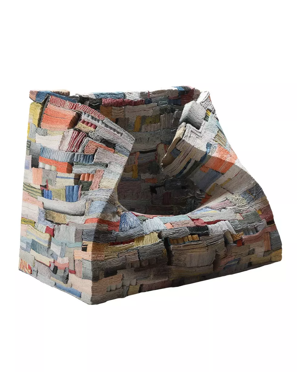 Jongjin Park Wins Loewe Foundation Craft Prize for "Strata of Illusion"