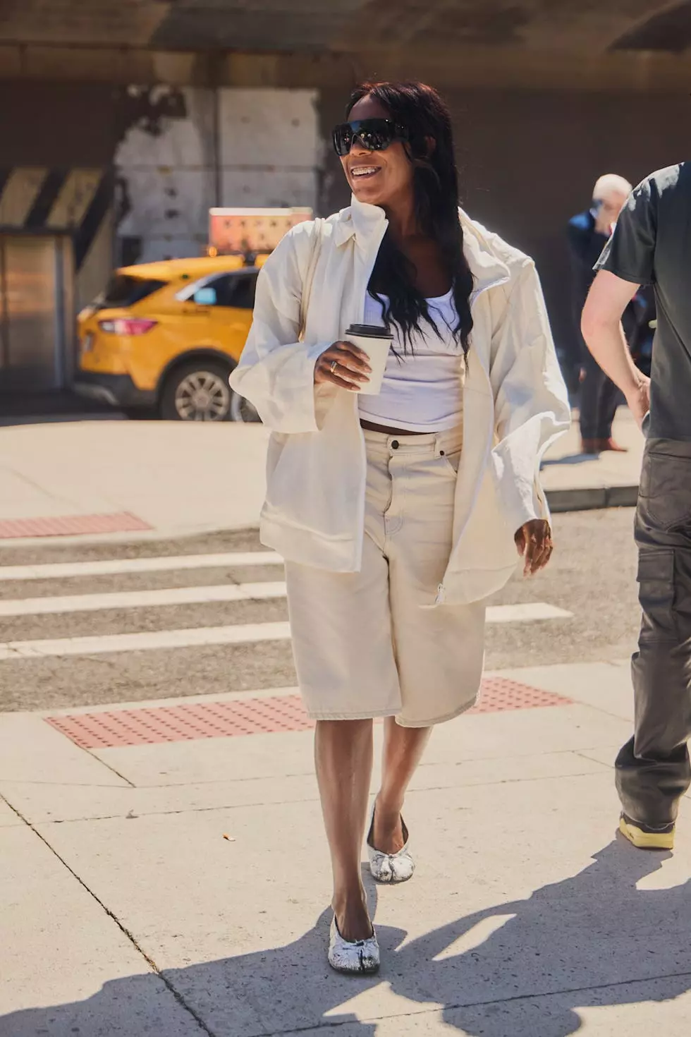 Essential Summer Style Guide: Key Trends and Outfit Formulas
