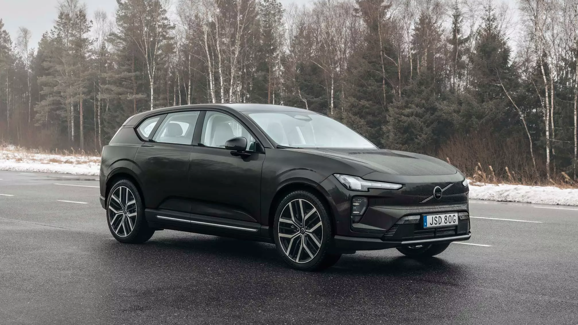 Volvo EX60 Electric SUV: Price and Range Revealed