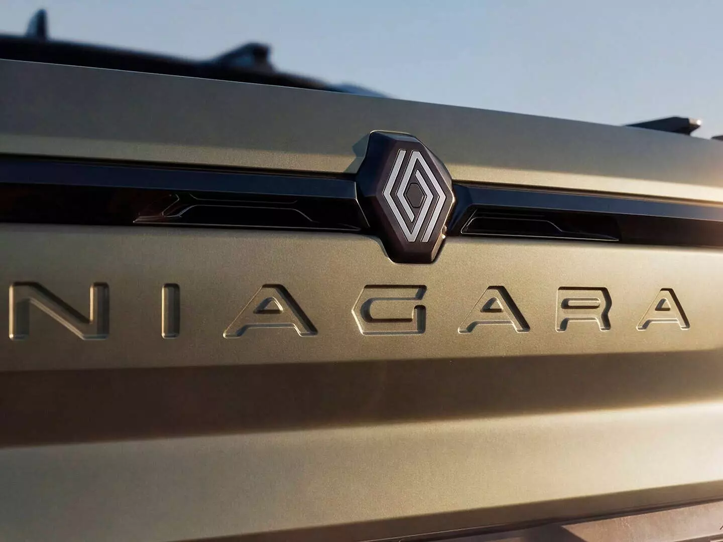 Renault Niagara Pickup Truck Unveiled for Latin American Market