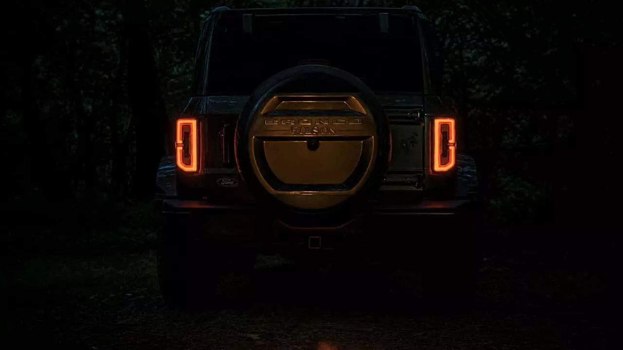 Ford and Filson Collaborate on a Premium Bronco Edition