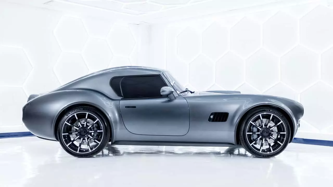 AC Cars Unveils the 720-hp Cobra GT Coupe, a British Icon Reborn