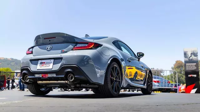 2027 Toyota GR86: Enhanced Driving Experience and Style