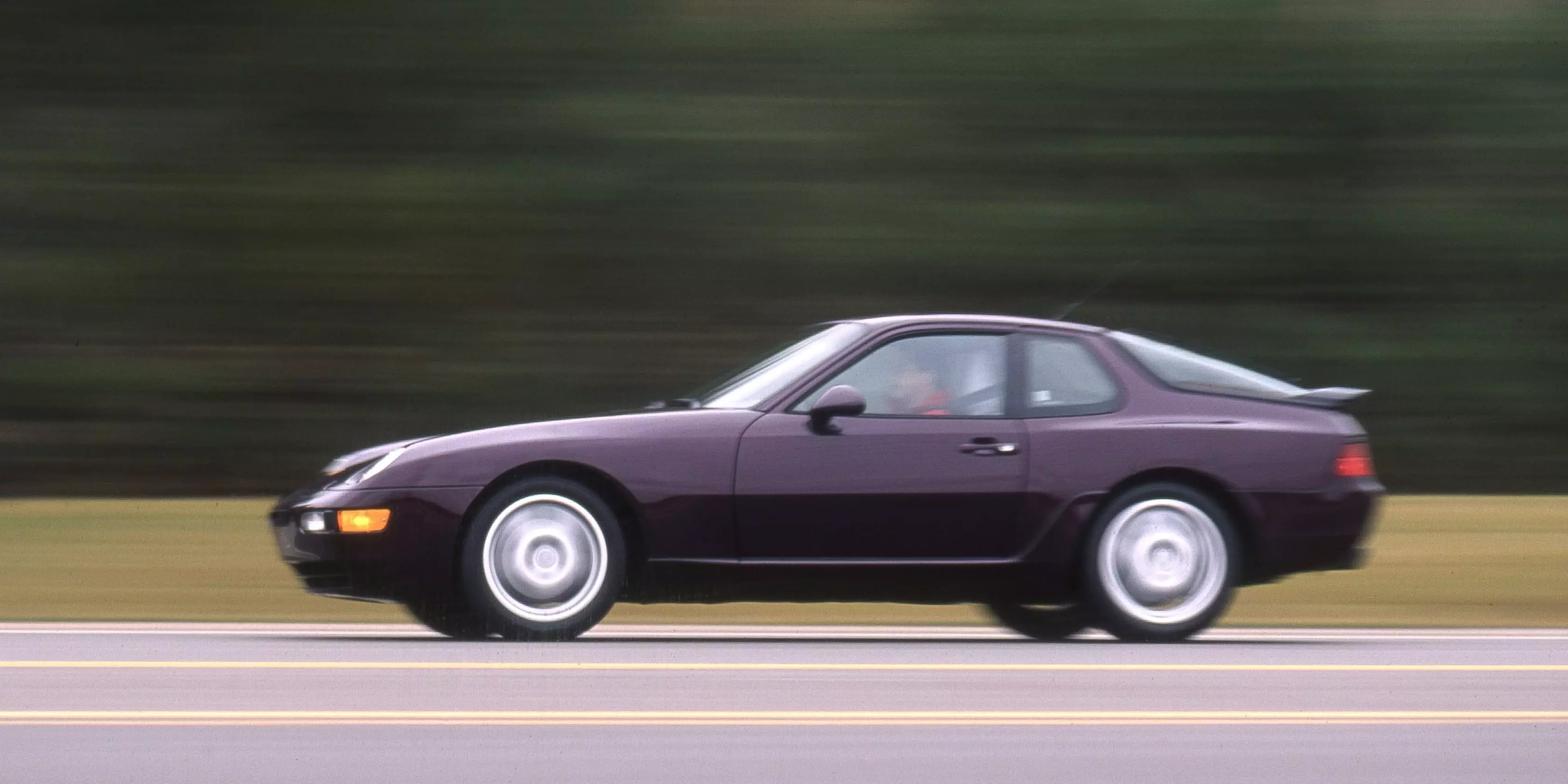 A Retrospective on the 1992 Porsche 968: Evolution and Design