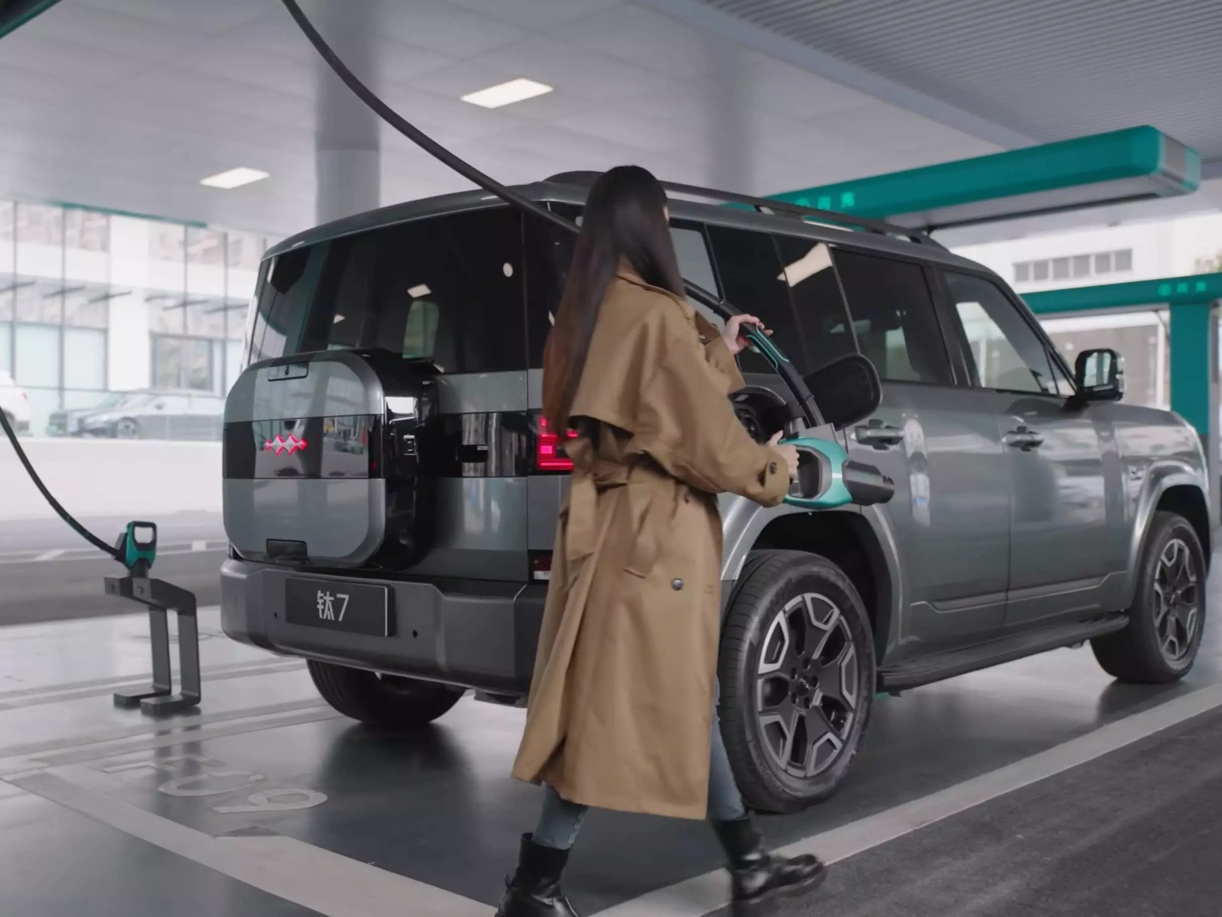 BYD's Revolutionary 5-Minute Flash Charging: A Game Changer for EVs