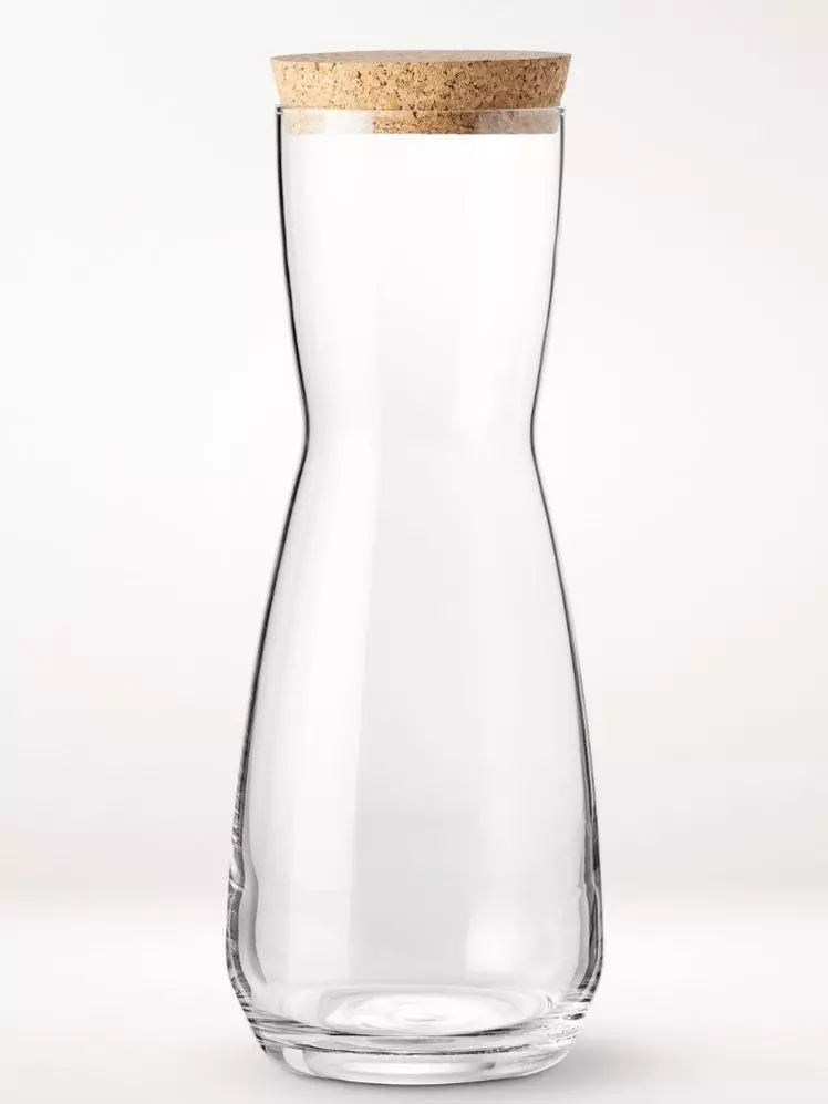 Elevate Your Hydration: Discover the Perfect Bedside Carafe for a Five-Star Bedroom Experience